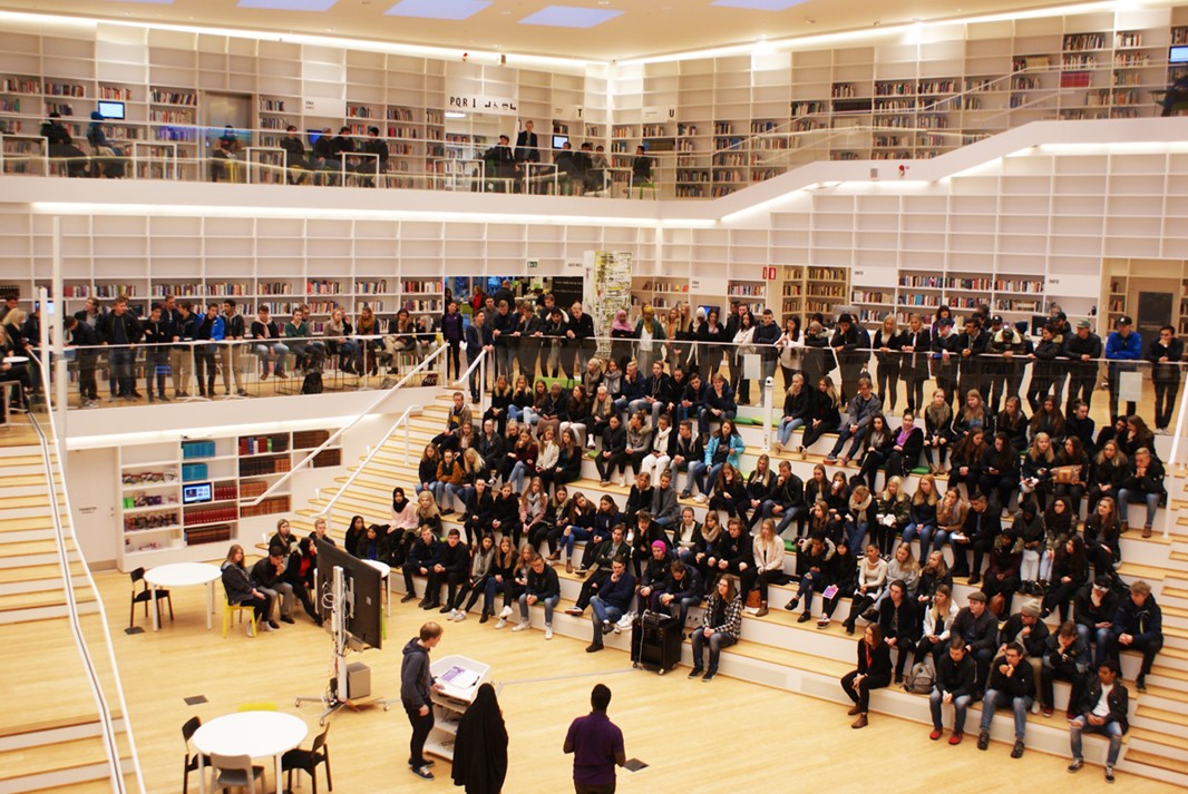 Audience seated in the Campus Falun library.