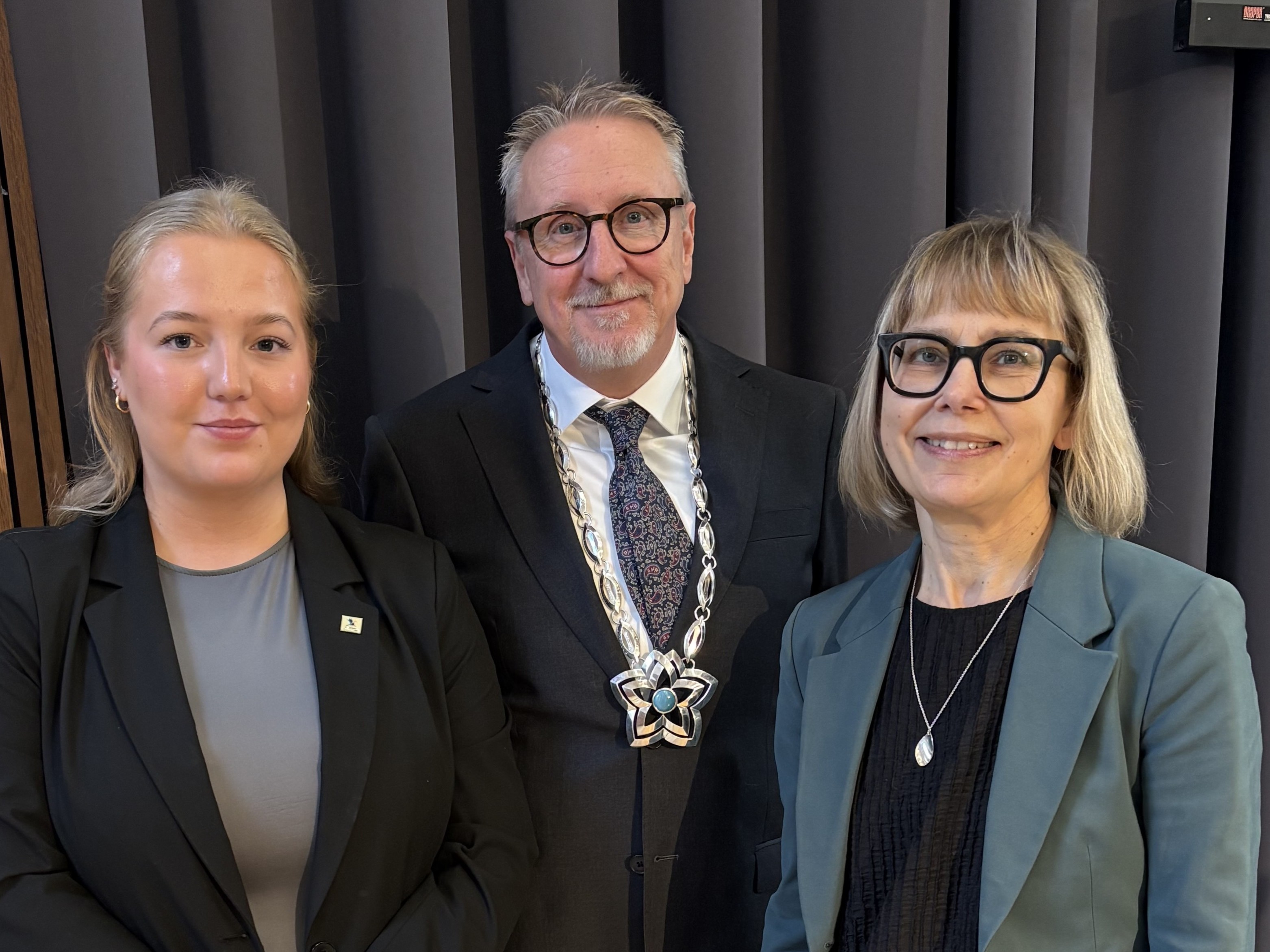 Porträttbild på Johanna, Jörgen och Maria. 