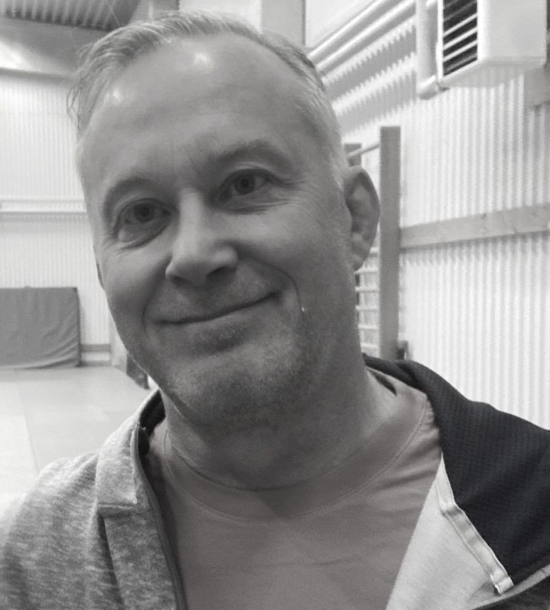 Porträttbild av Peter Nyvall