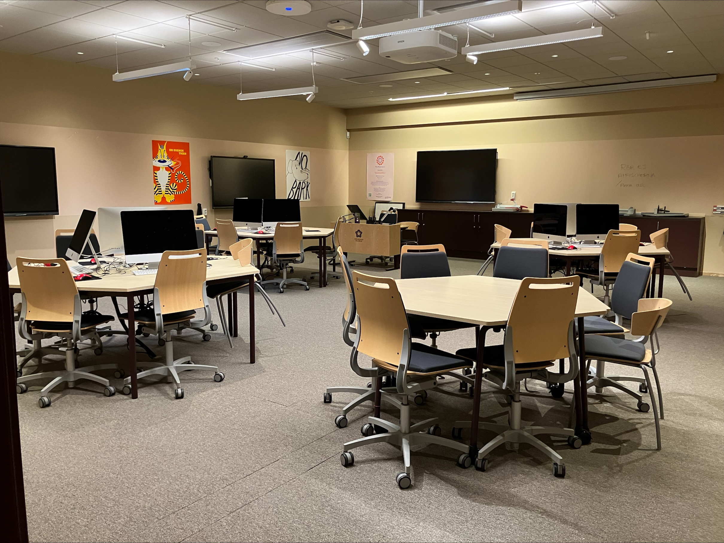 Foto B218 informatiklabb