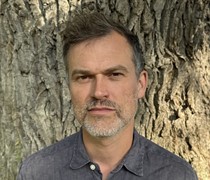 Porträttbild av Petter Hellström