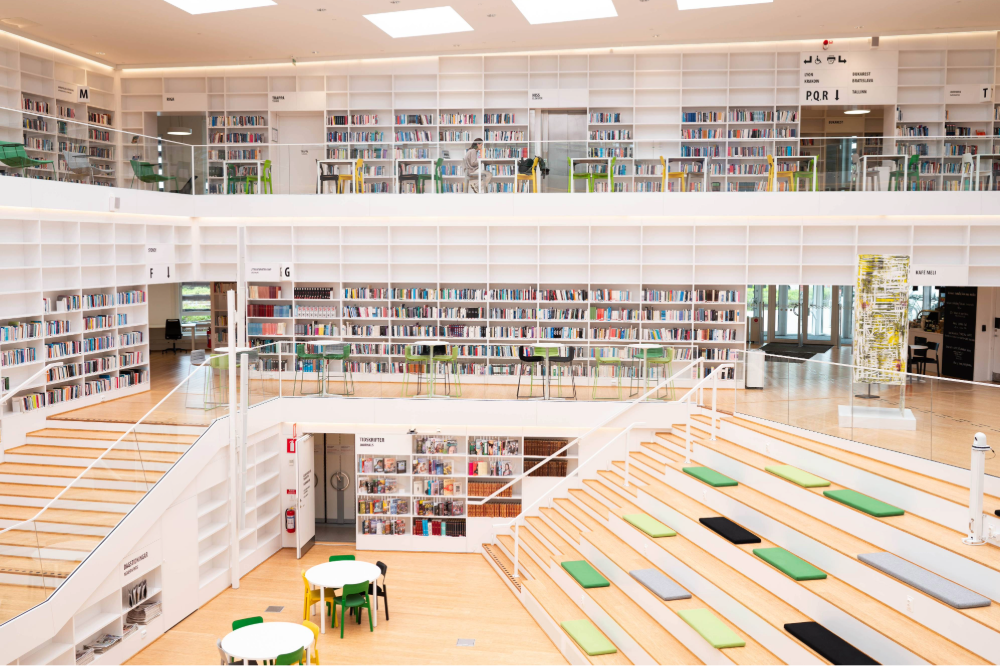 Överblickbild över biblioteket på Campus Falun. 
