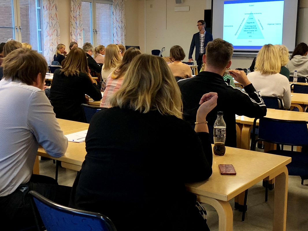 Utvecklingsledare Mats Tegmark berättar om vikten av att samordna forskning, utbildning och samverkan inom lärarutbildningen.